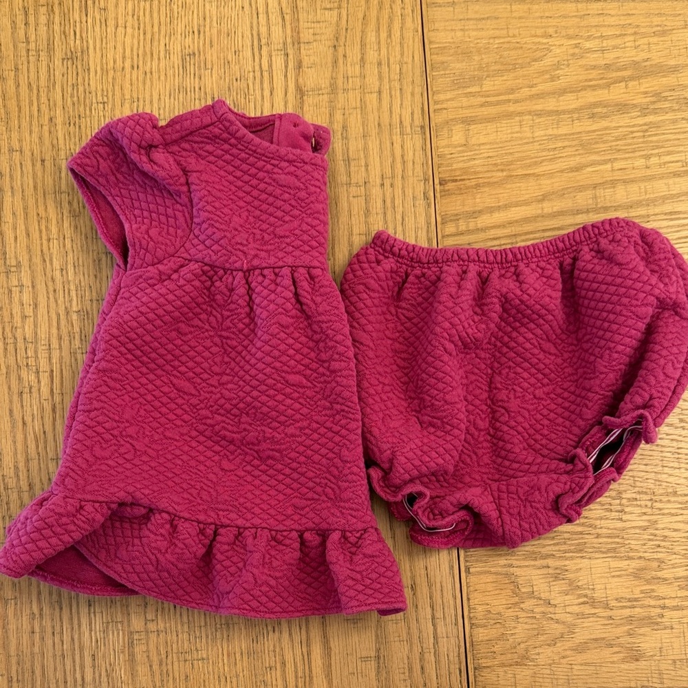 Janie and Jack Textured Raspberry Ruffle Diaper Cover - Picture 6 of 6